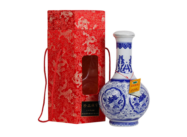 嘉兴咸亨黄酒回收珍品咸亨三十年花雕酒青瓷瓶盒装绍兴黄酒2.5L行情价格