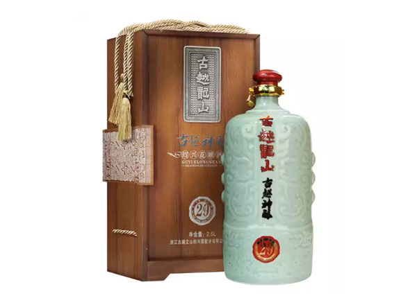嘉兴回收古越龙山东方古越神酿二十年陈酿花雕酒木盒青瓷2.5L绍兴黄酒行情价格